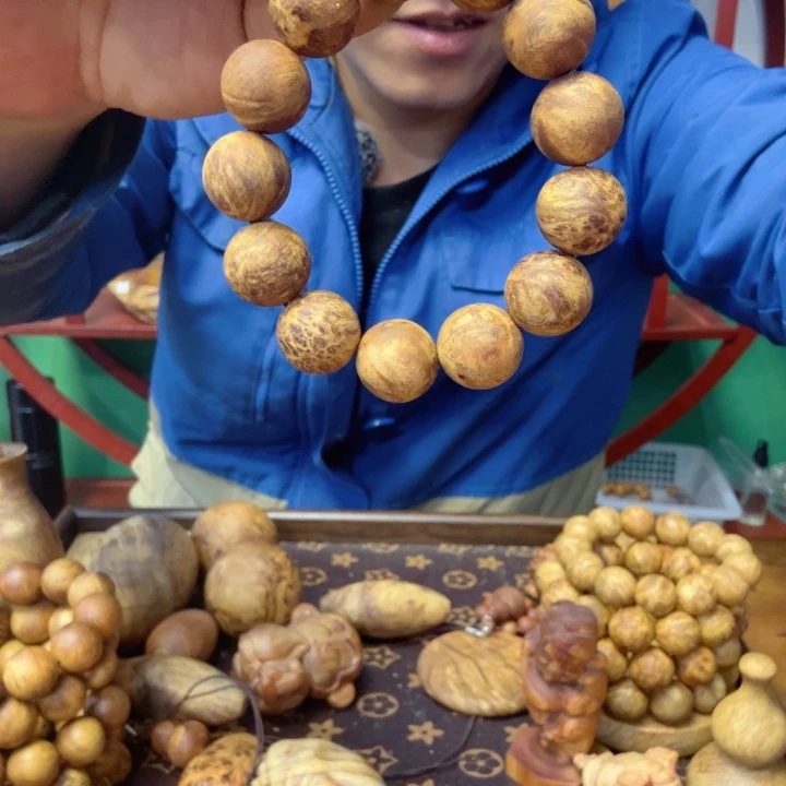 松木1.8琥珀木手串