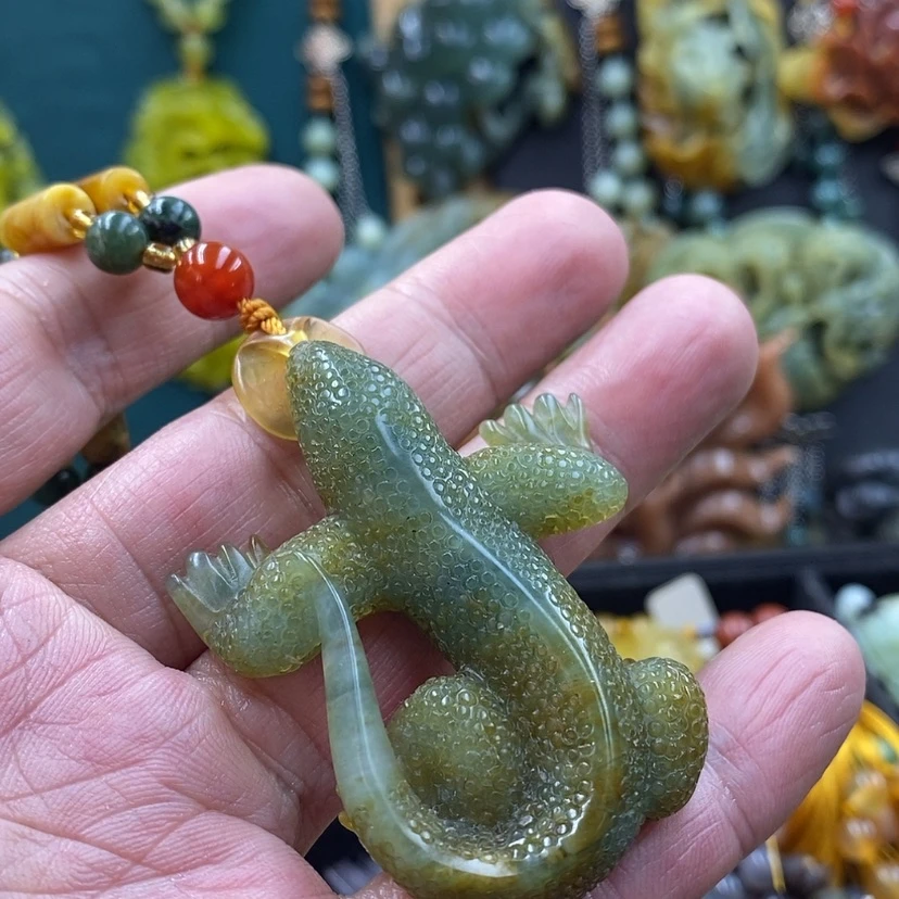【闪购商品】未镶嵌岫玉吊坠