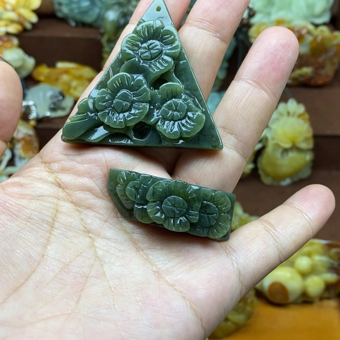 蛇纹石玉未镶嵌吊坠(不含链)