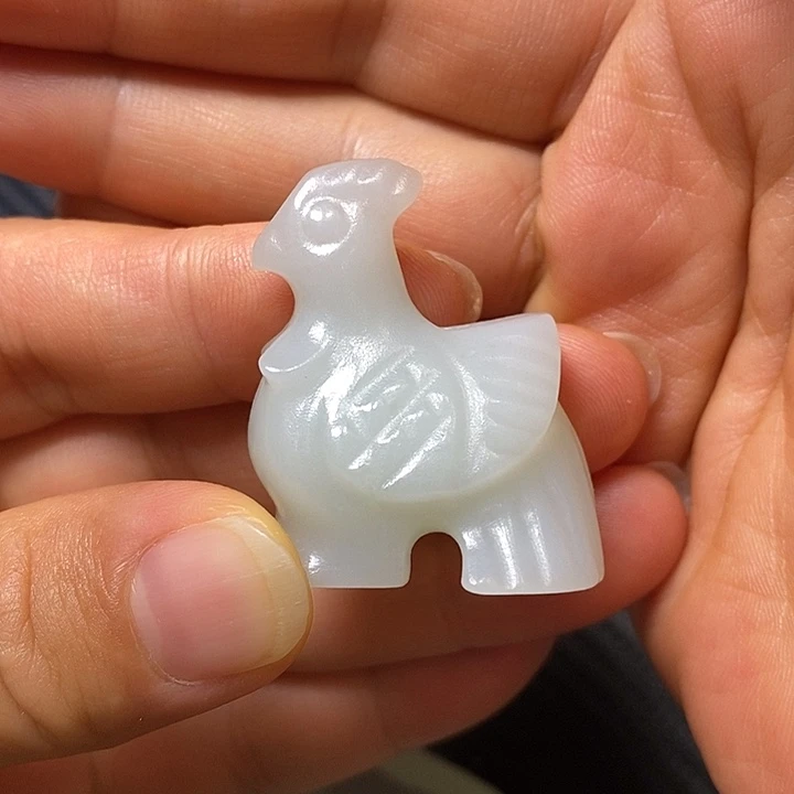 颈饰未镶嵌和田玉问*