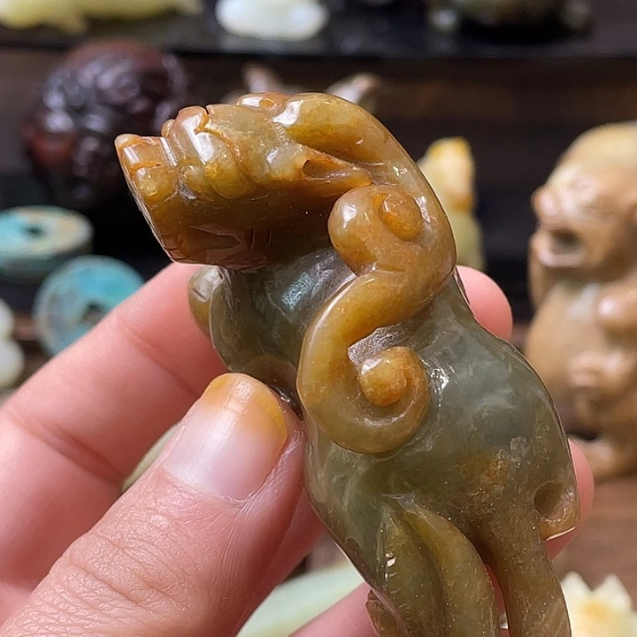 和田玉（糖玉）未镶嵌颈饰