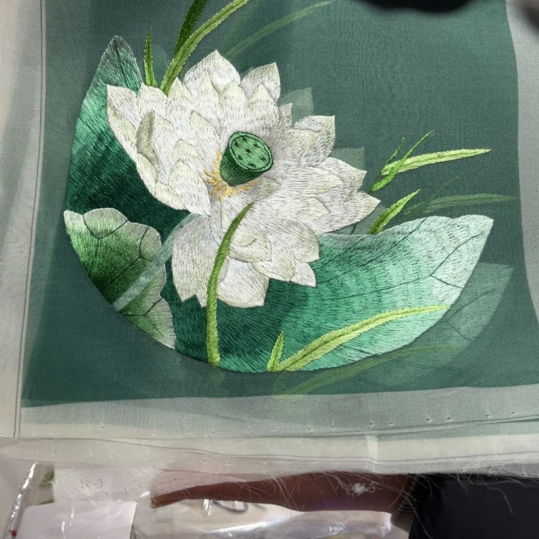 刺绣纯手工制作的一款游戏