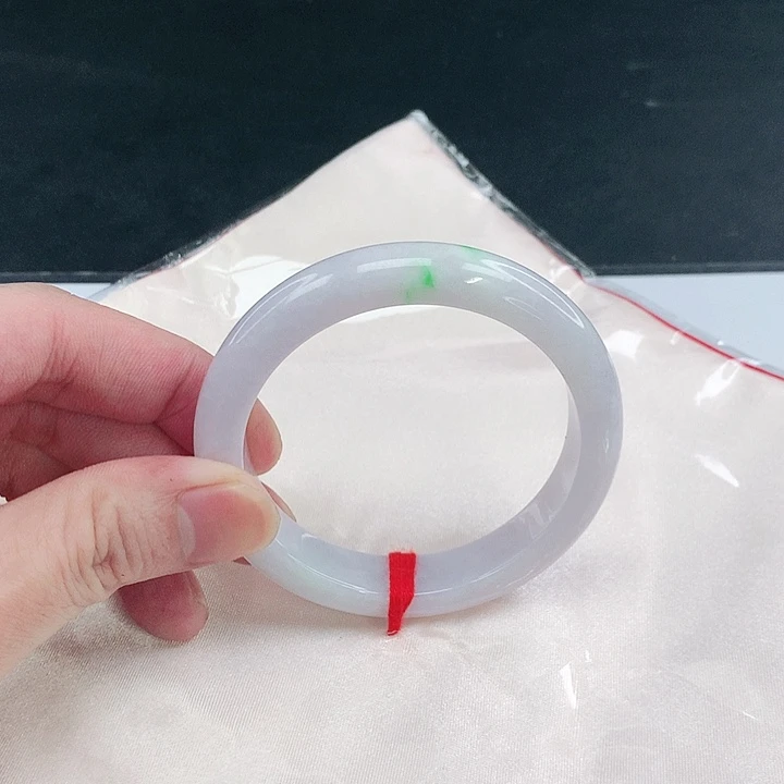 翡翠未镶嵌手镯圈54。04174