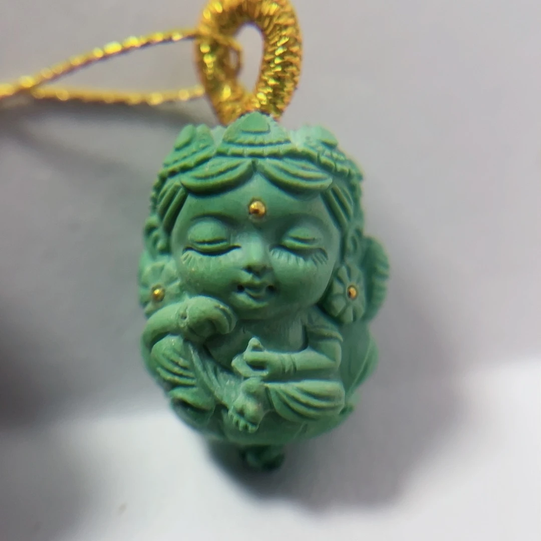 绿松石配饰未镶嵌