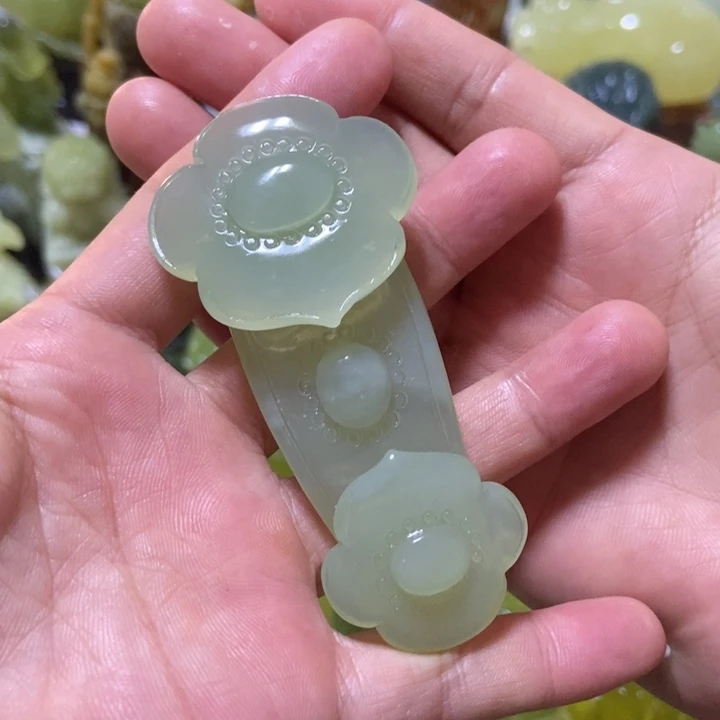 【闪购商品】未镶嵌蛇纹石玉把件