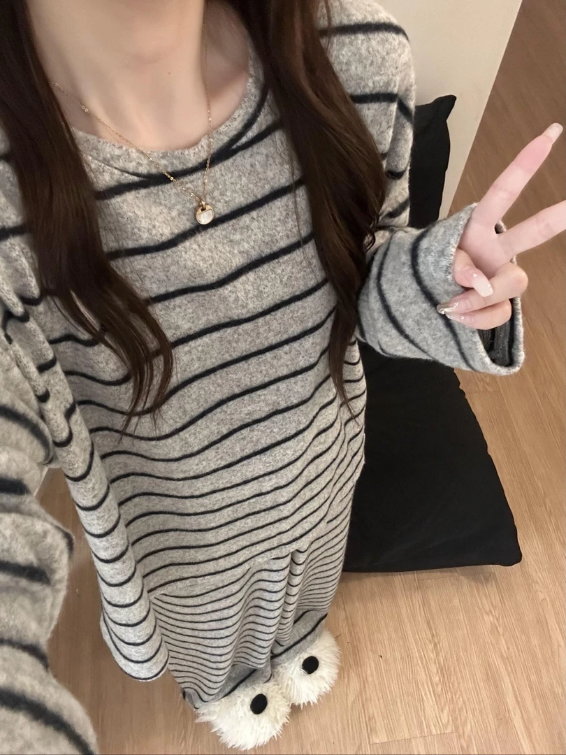 简约条纹舒适德绒睡衣女款2025秋冬季保暖宽松可外穿家居服套装