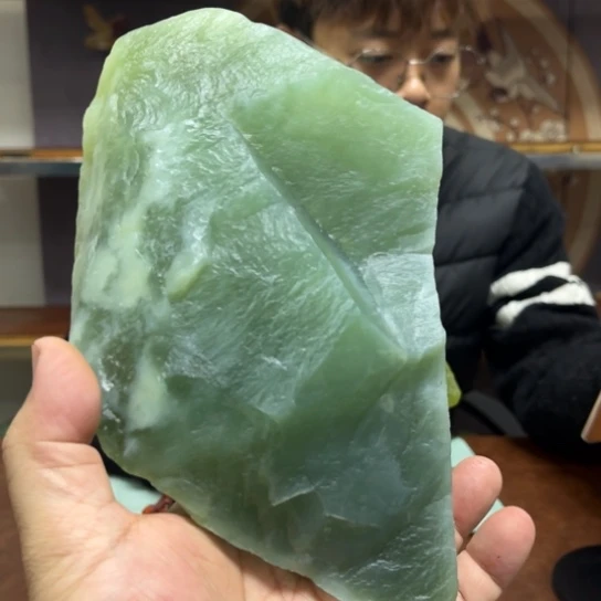 幸****蛇纹石玉未镶嵌原石