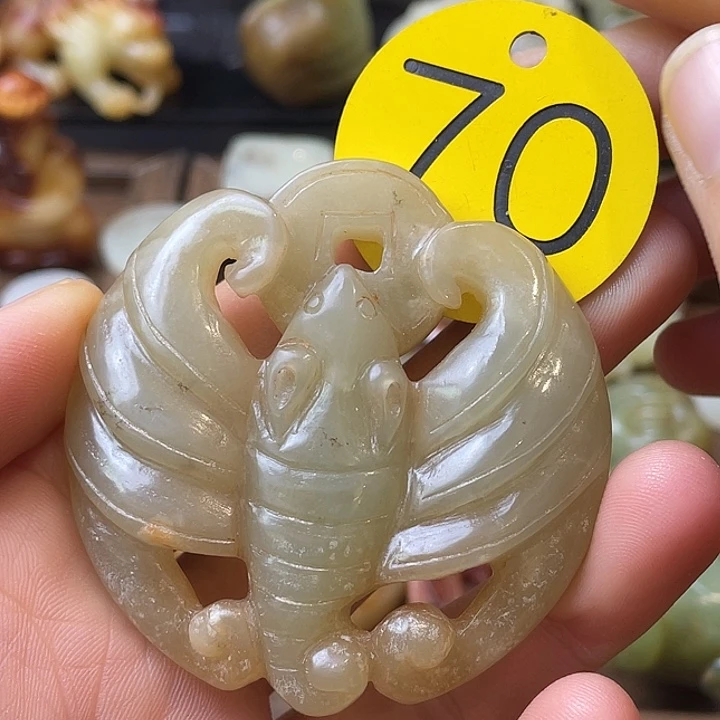 和田玉（糖玉）未镶嵌颈饰