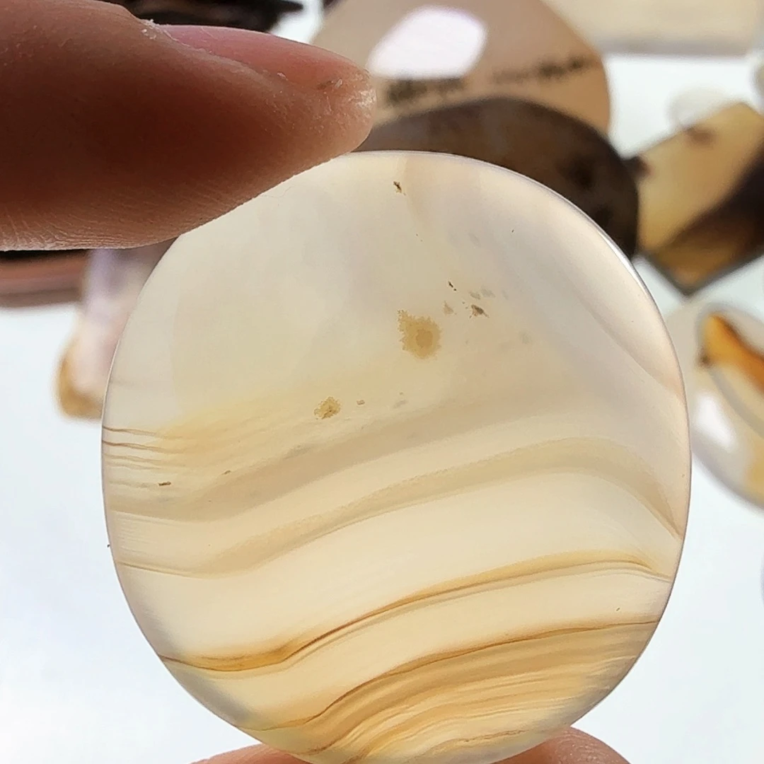 玛瑙/玉髓未镶嵌珠宝半成品
