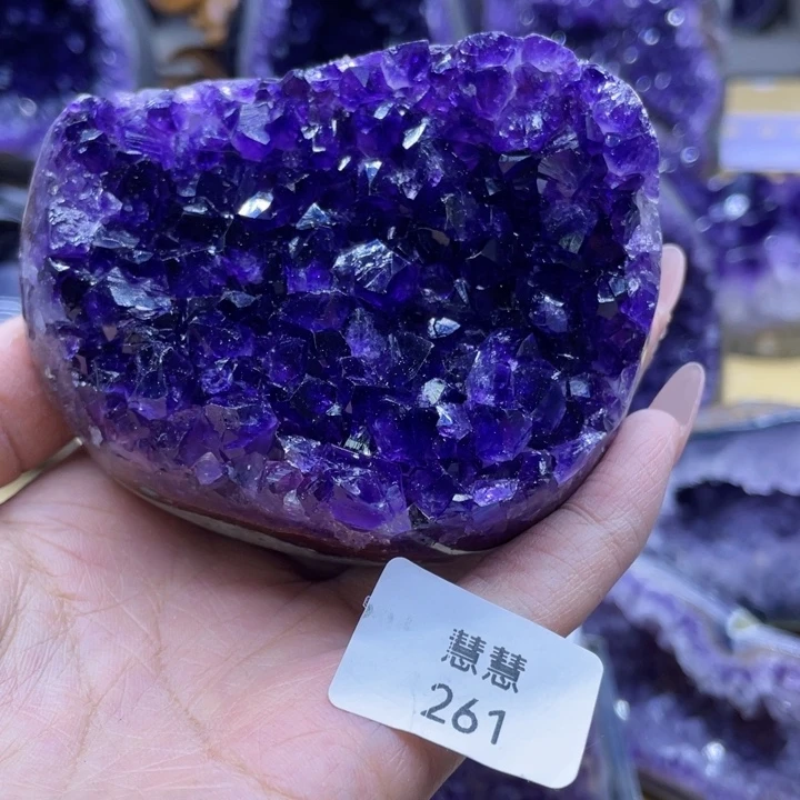 未镶嵌水晶大型摆件(非配饰)