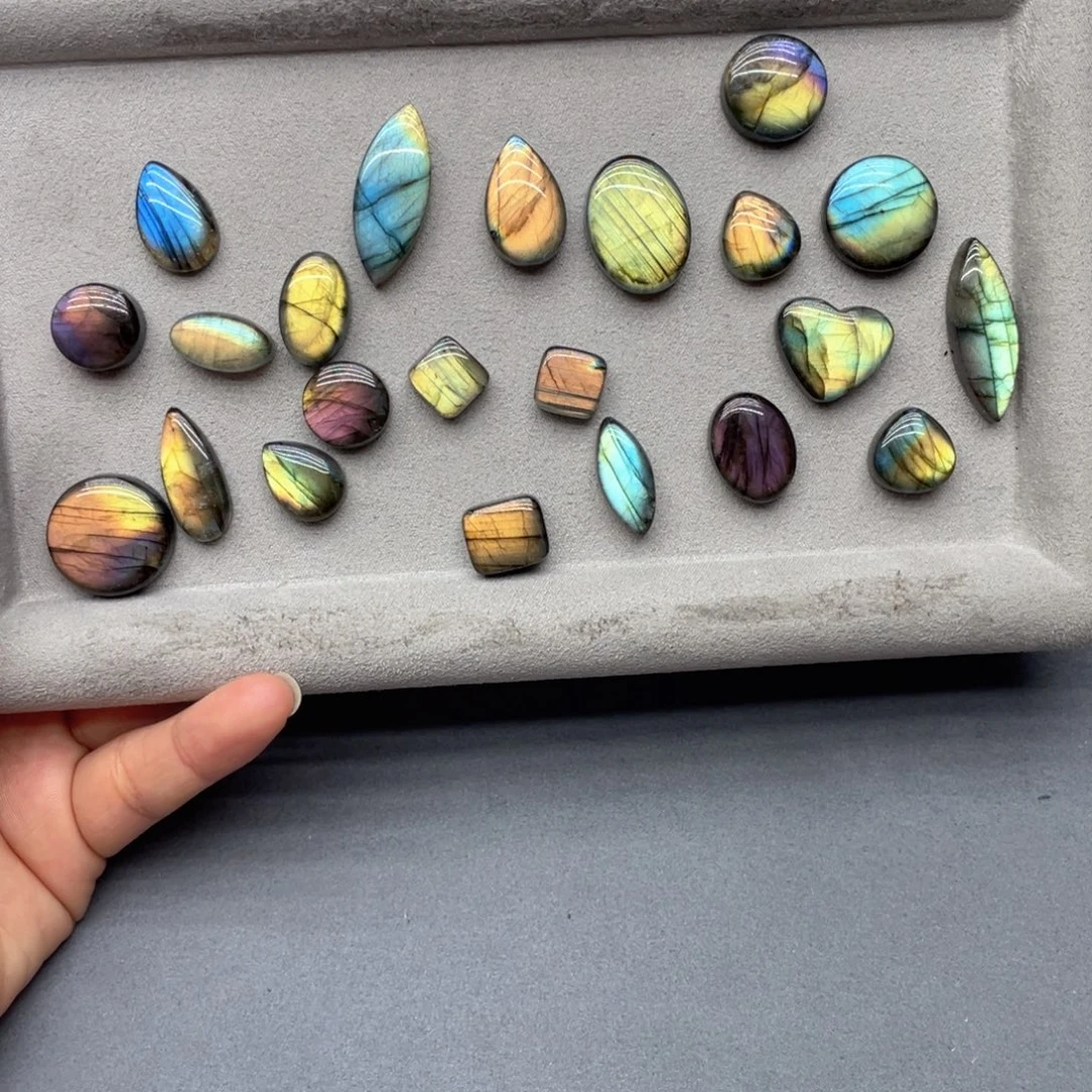 小****长石颈饰银S925镶嵌