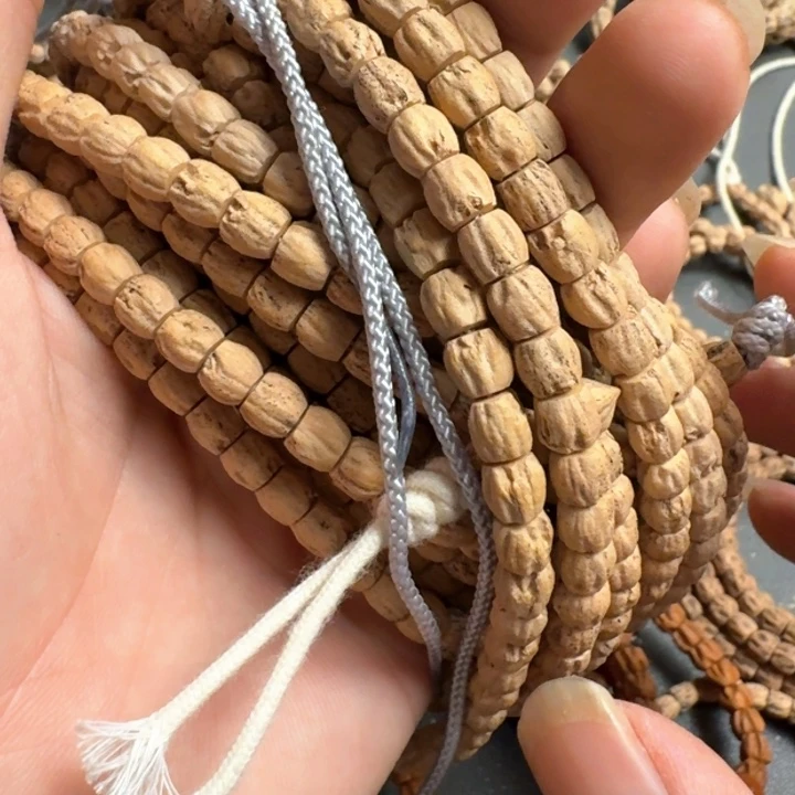 人***戏柏香籽/百香籽吊坠