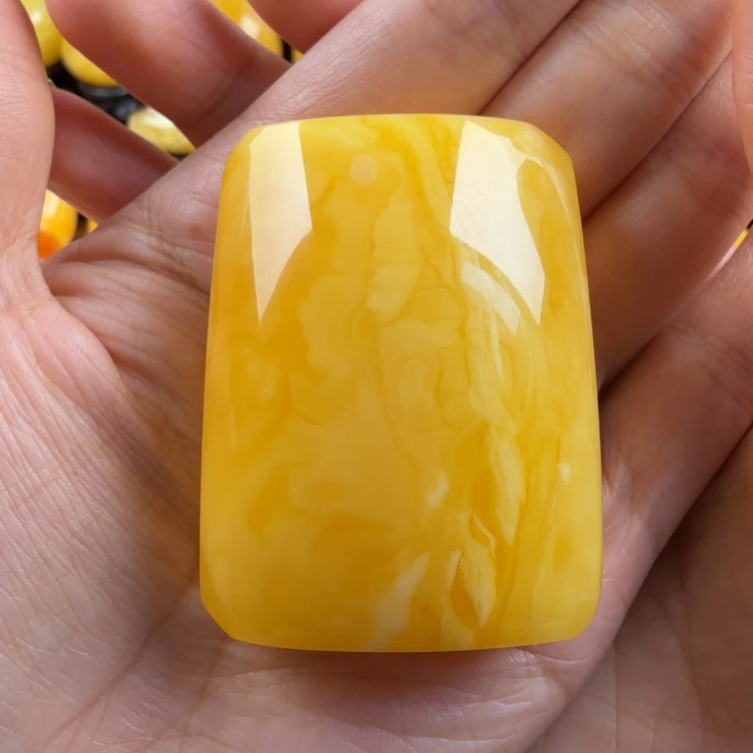 琥珀未镶嵌颈饰纯天然琥珀蜜蜡无优化