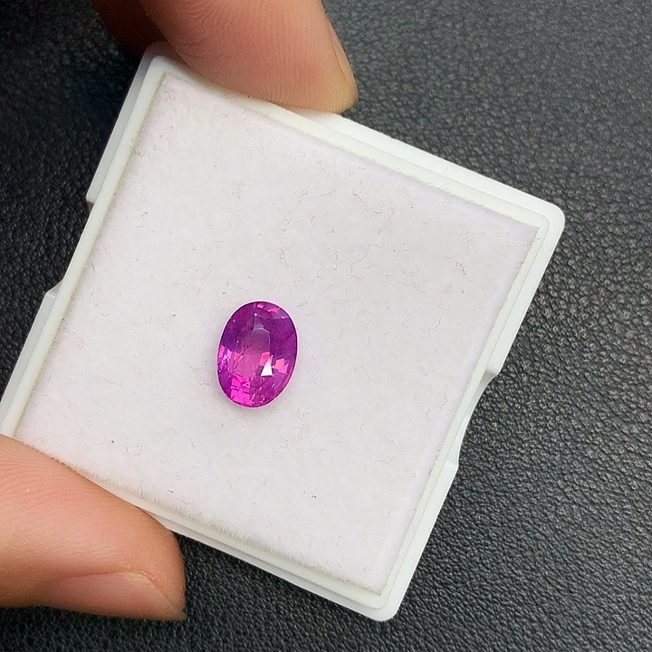 蓝宝石裸石无烧2.54克拉