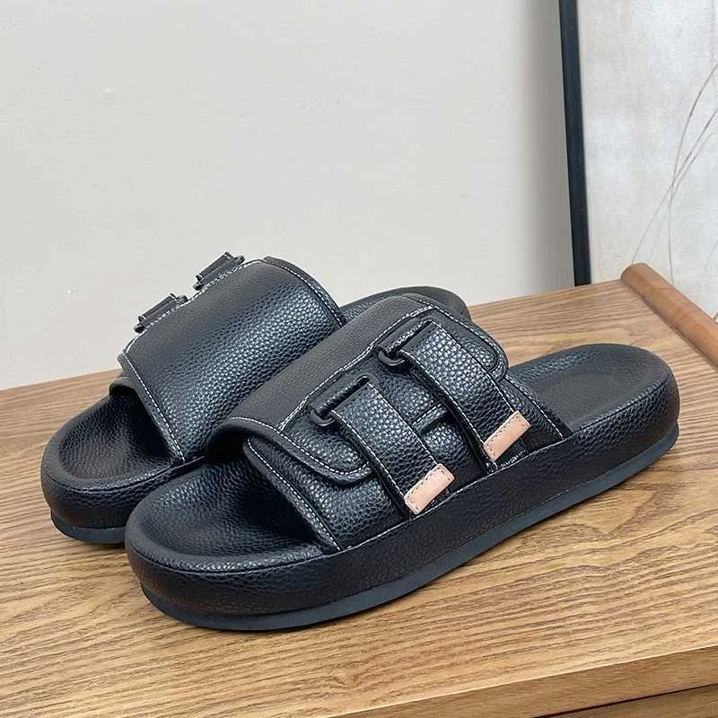 拖鞋男士夏季2025新款外穿沙滩潮流凉鞋一字防滑情侣休闲时尚拖鞋