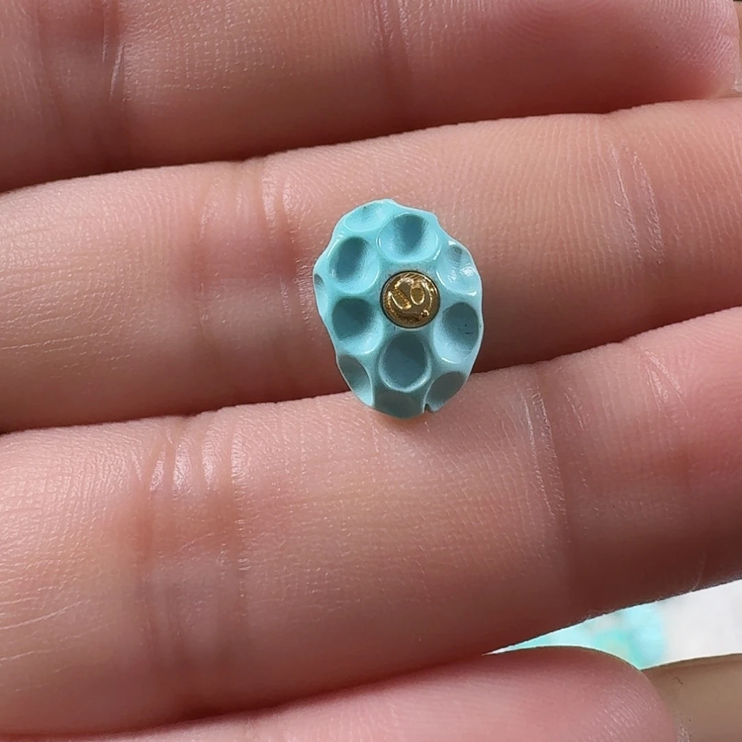 绿松石未镶嵌颈饰