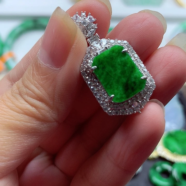 颈饰银S925镶嵌翡翠翡翠