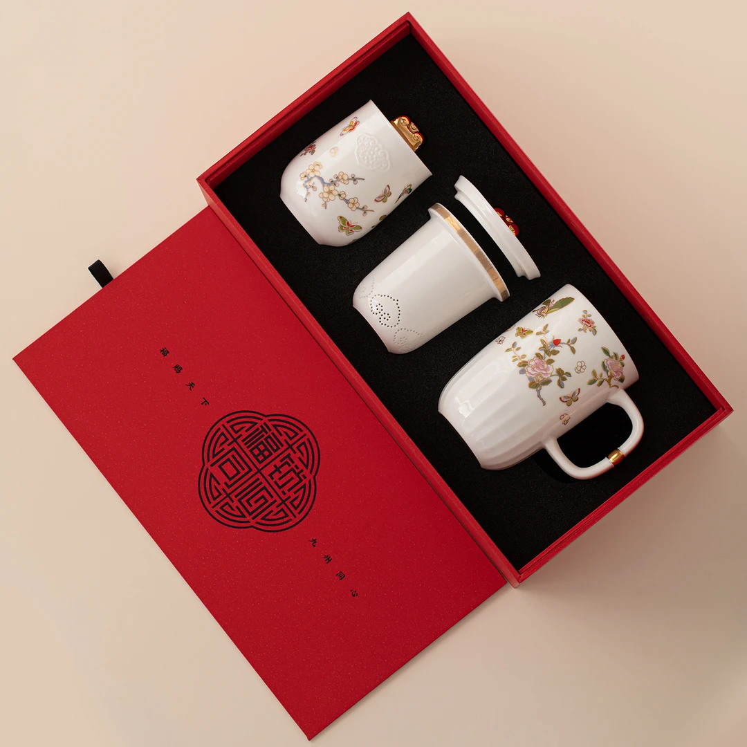 陶瓷杯2025新款特别好看精致高级感办公室伴手礼喝水杯茶杯礼盒装