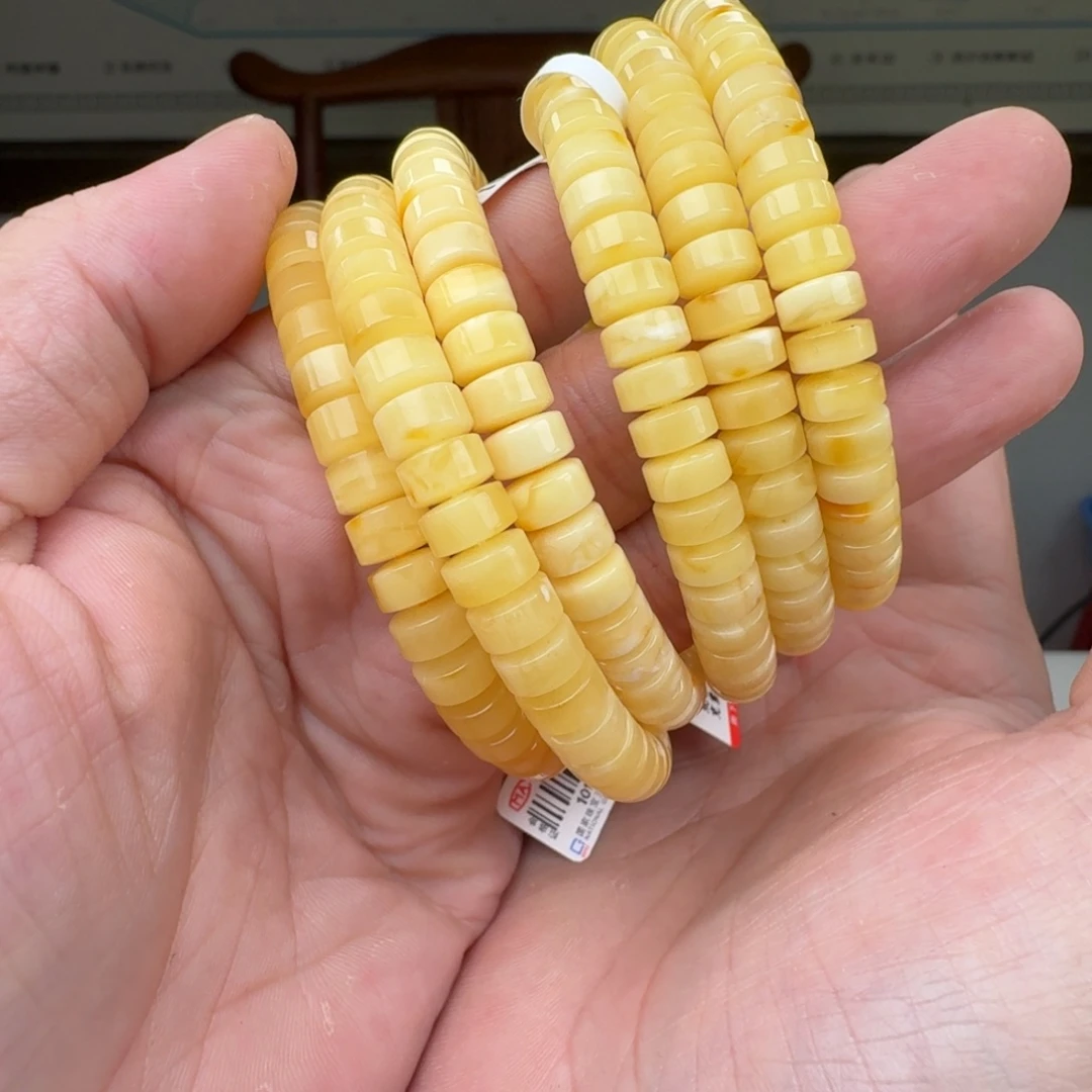 琥珀未镶嵌手链多样性发其一