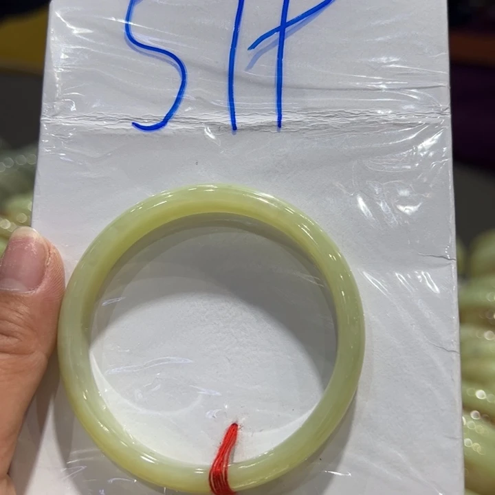 和田玉手镯未镶嵌Z*y