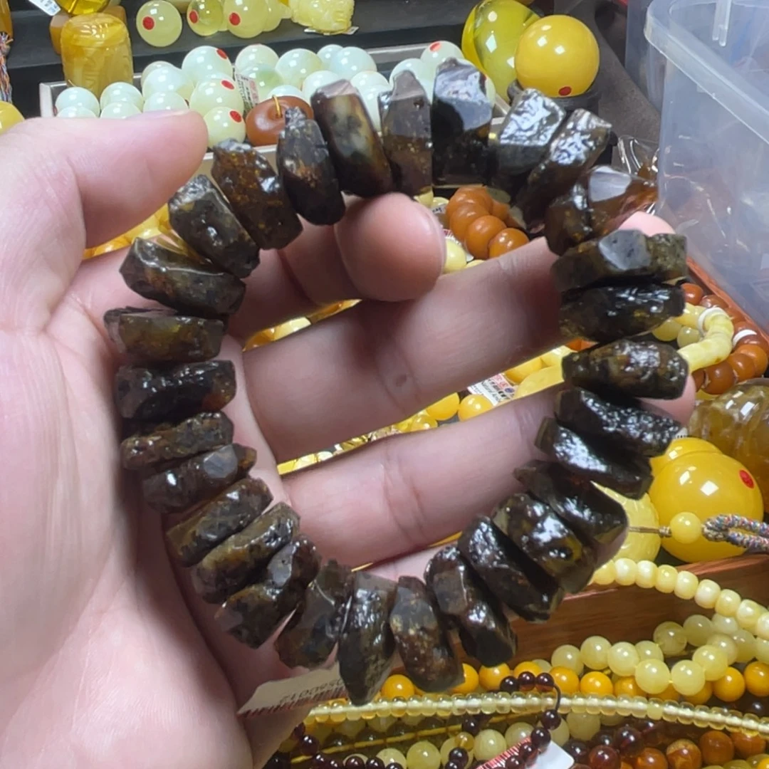 琥珀未镶嵌裸石蜜蜡