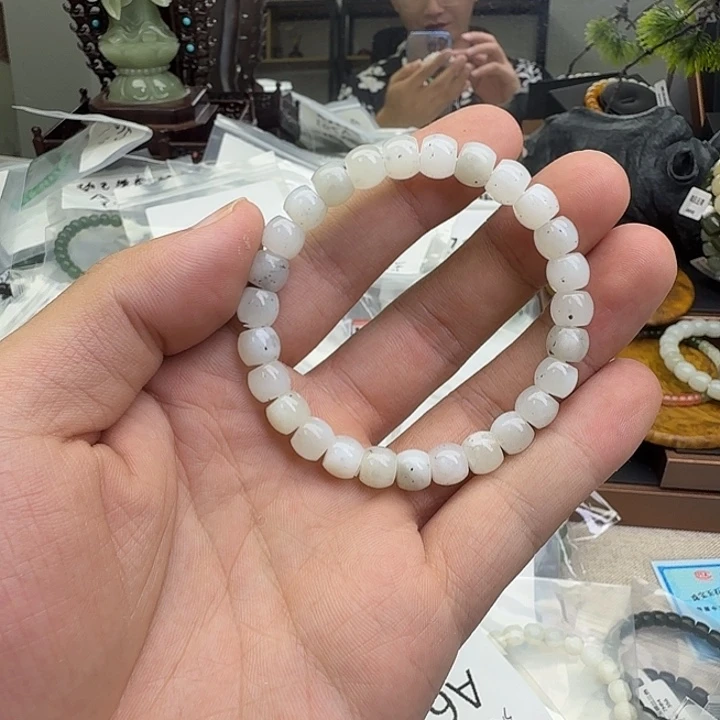 未镶嵌手串和田玉