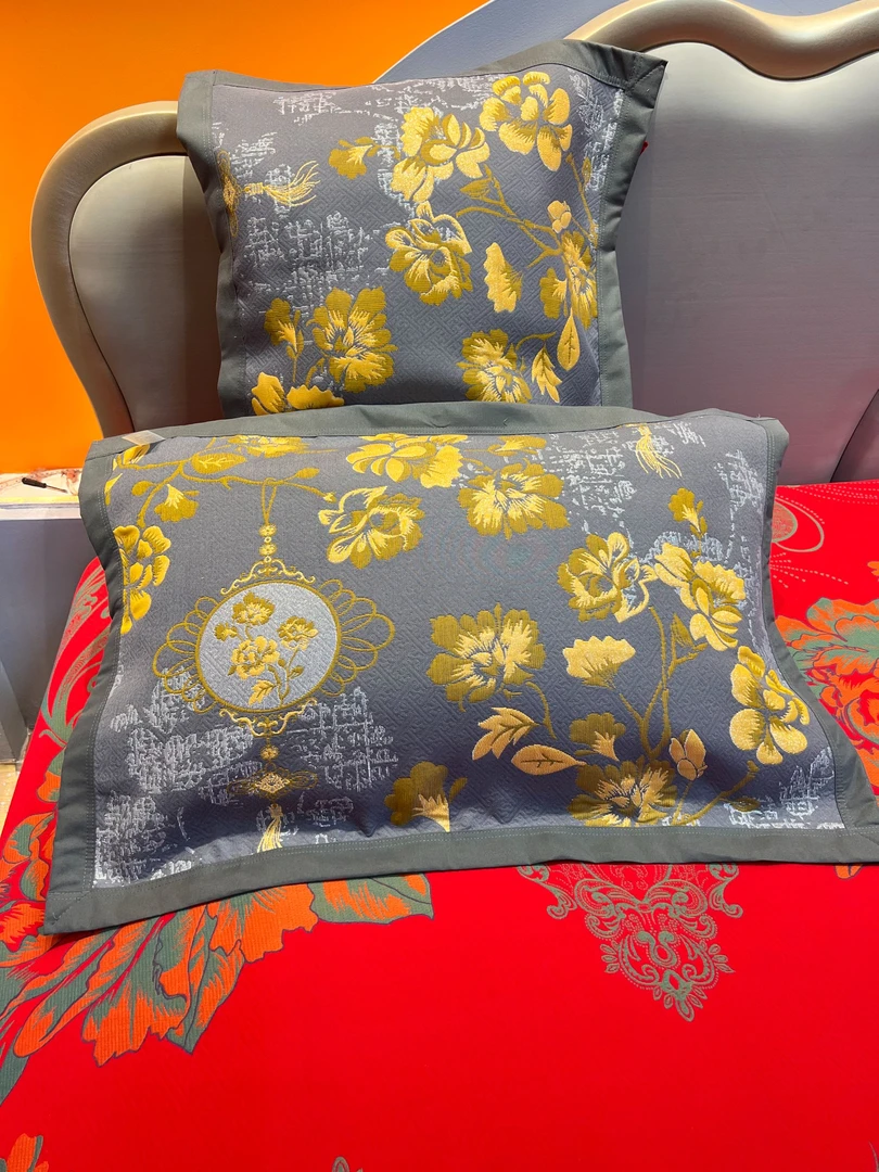 琉璃宫灯枕巾 一对 52*78带绑带