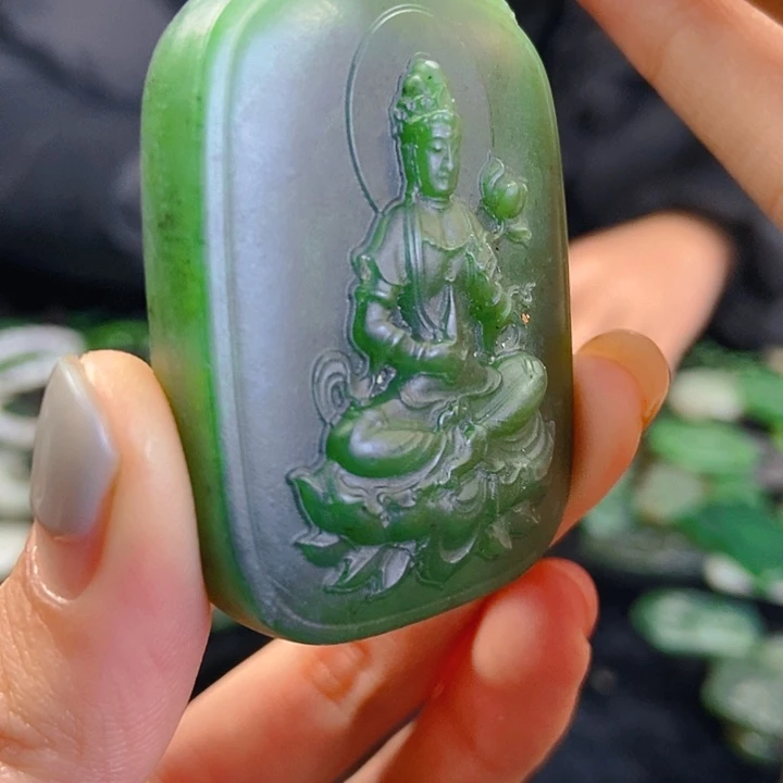 颈饰未镶嵌和田玉