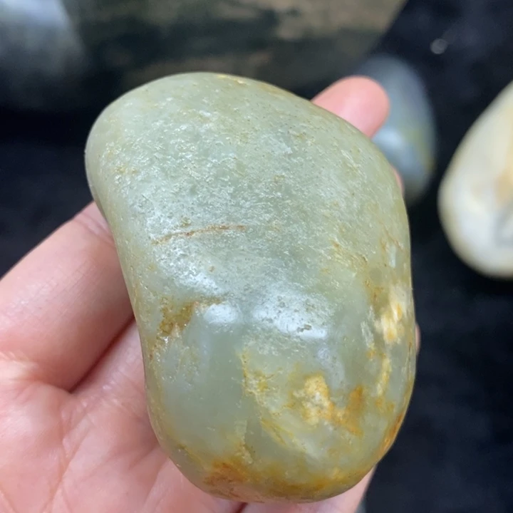 未镶嵌和田玉（糖玉）挂件