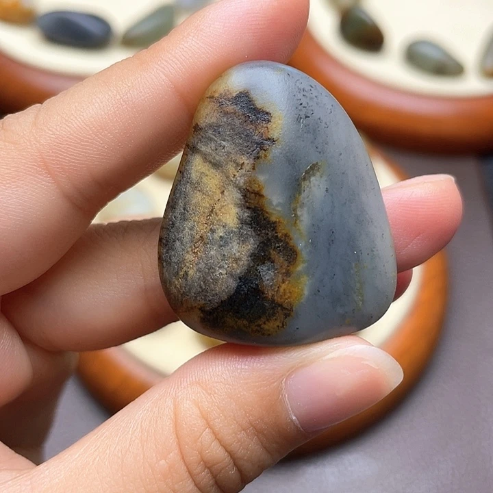 和田玉未镶嵌颈饰8