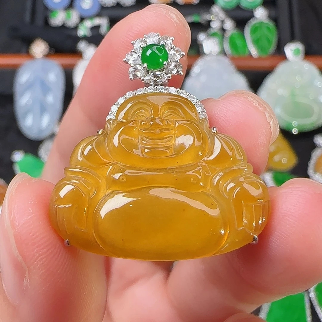 翡翠18K金镶嵌颈饰