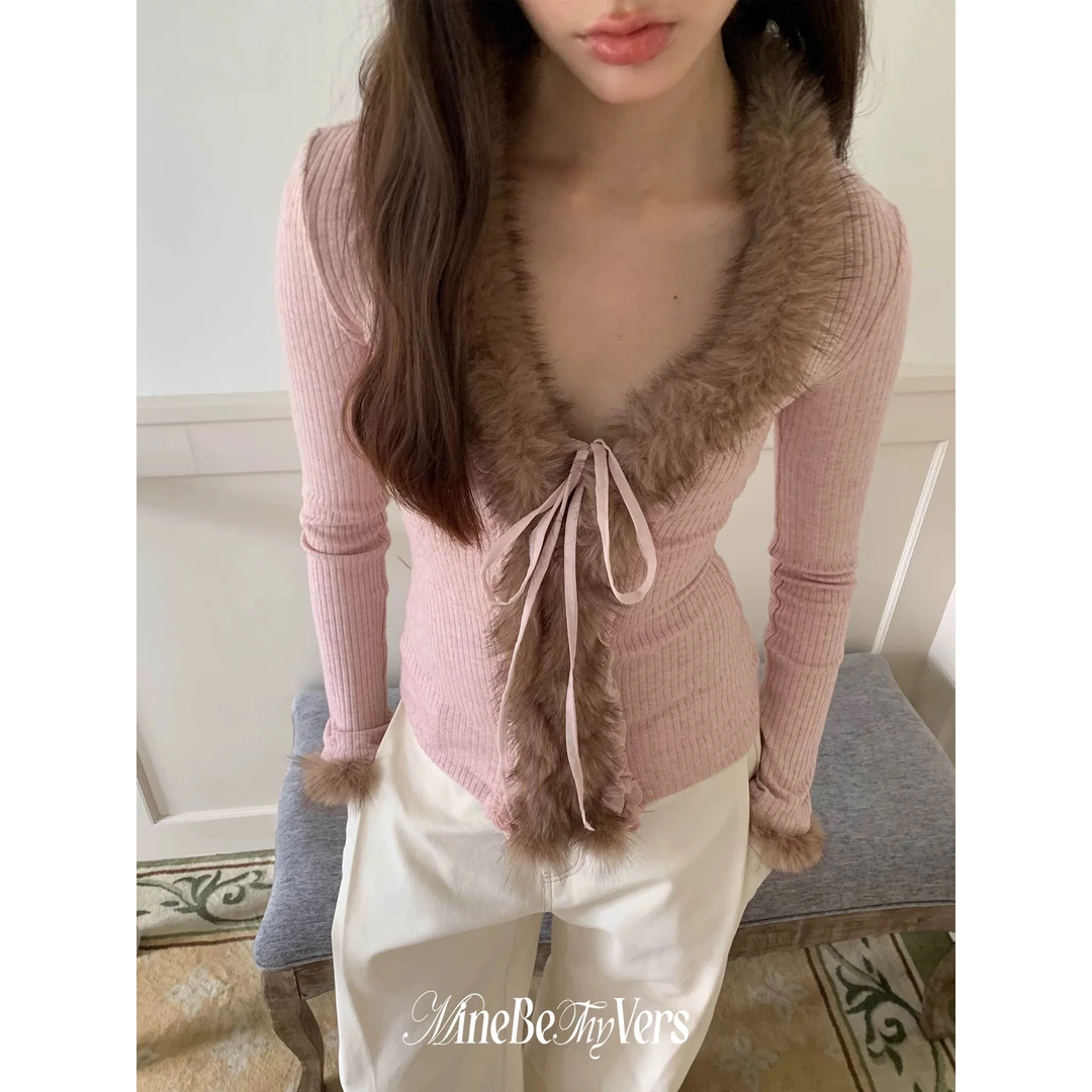 冬上新圣诞新年限定款v领毛毛拼接蕾丝收腰显瘦上衣秋冬针织打底