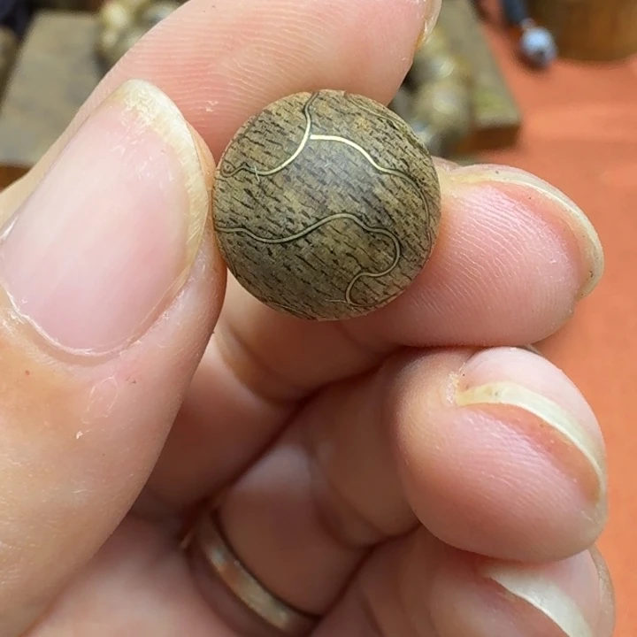大叶紫檀（黑酸枝木类）