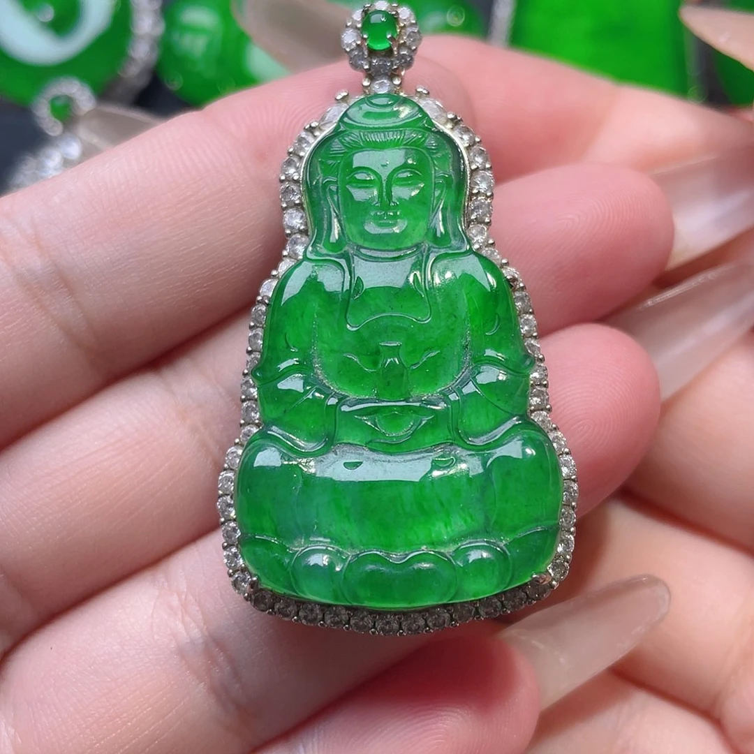 翡翠银S925镶嵌颈饰观音