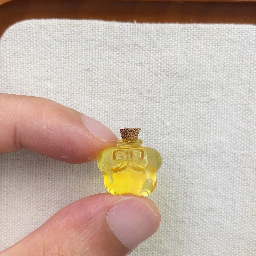 裸石琥珀未镶嵌蝴蝶结许愿瓶