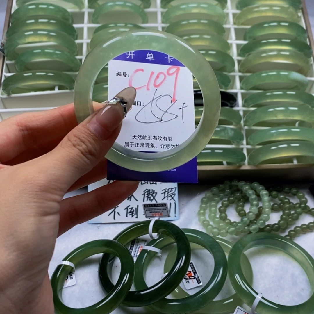 未镶嵌蛇纹石玉手镯