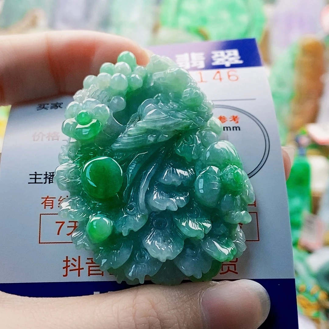 吊坠(不含链)未镶嵌翡翠玫*人