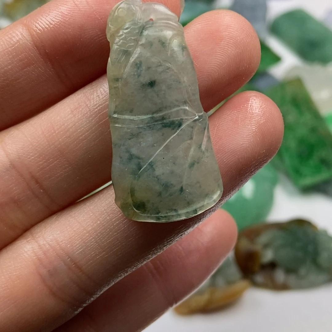 定制翡翠未镶嵌翡翠
