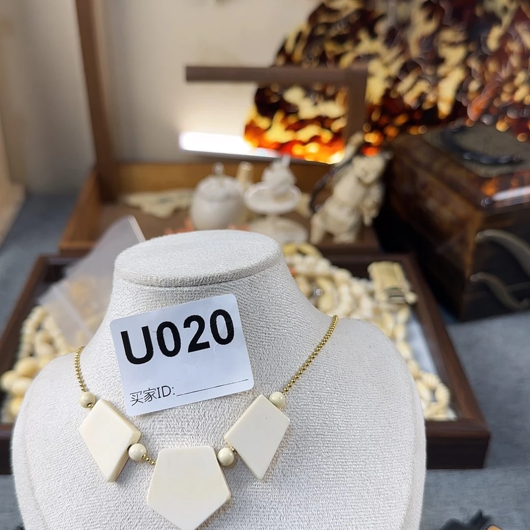 金***哥琉璃纯铜合金项链