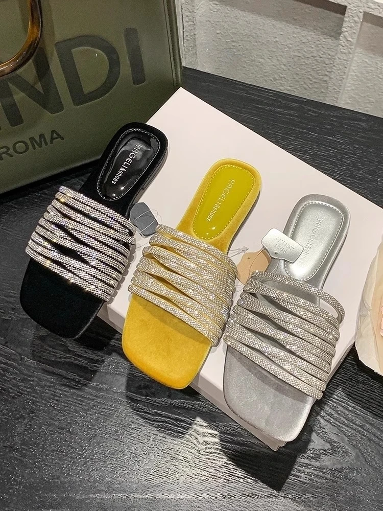 仙女风水钻平底凉拖鞋女外穿2025新款春夏季百搭露趾一字带拖鞋潮