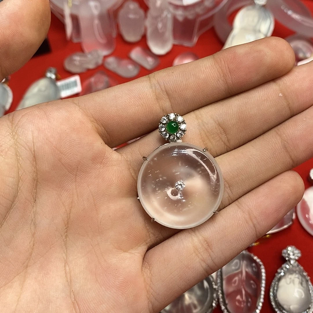 颈饰银S925镶嵌石英质玉