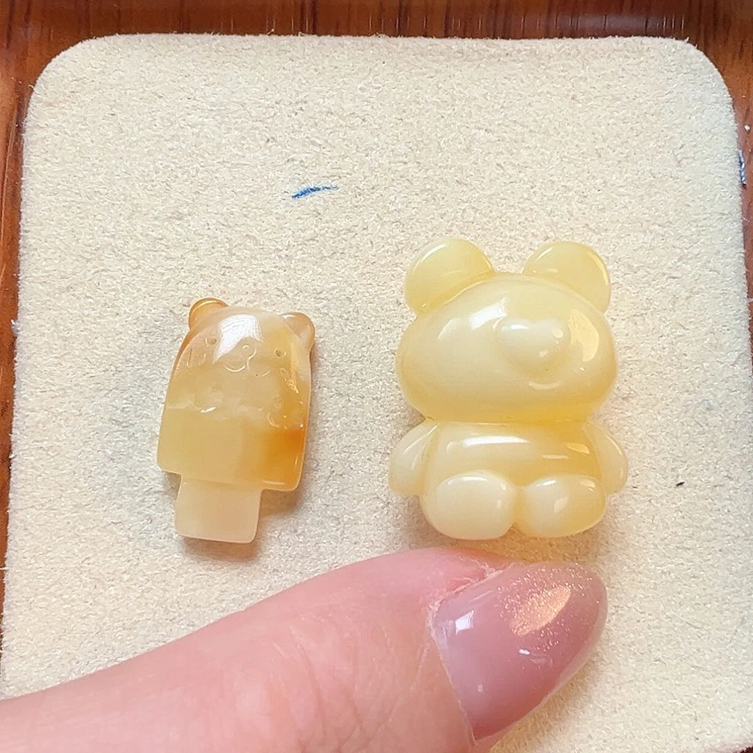 琥珀珠宝奇石未镶嵌大*柒