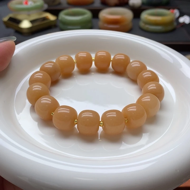 未镶嵌手镯石英岩玉