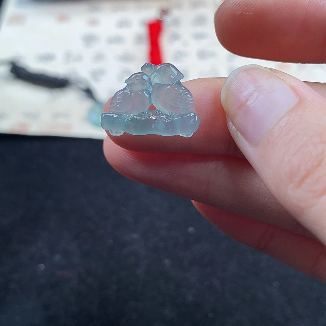 翡翠颈饰未镶嵌天然翡翠