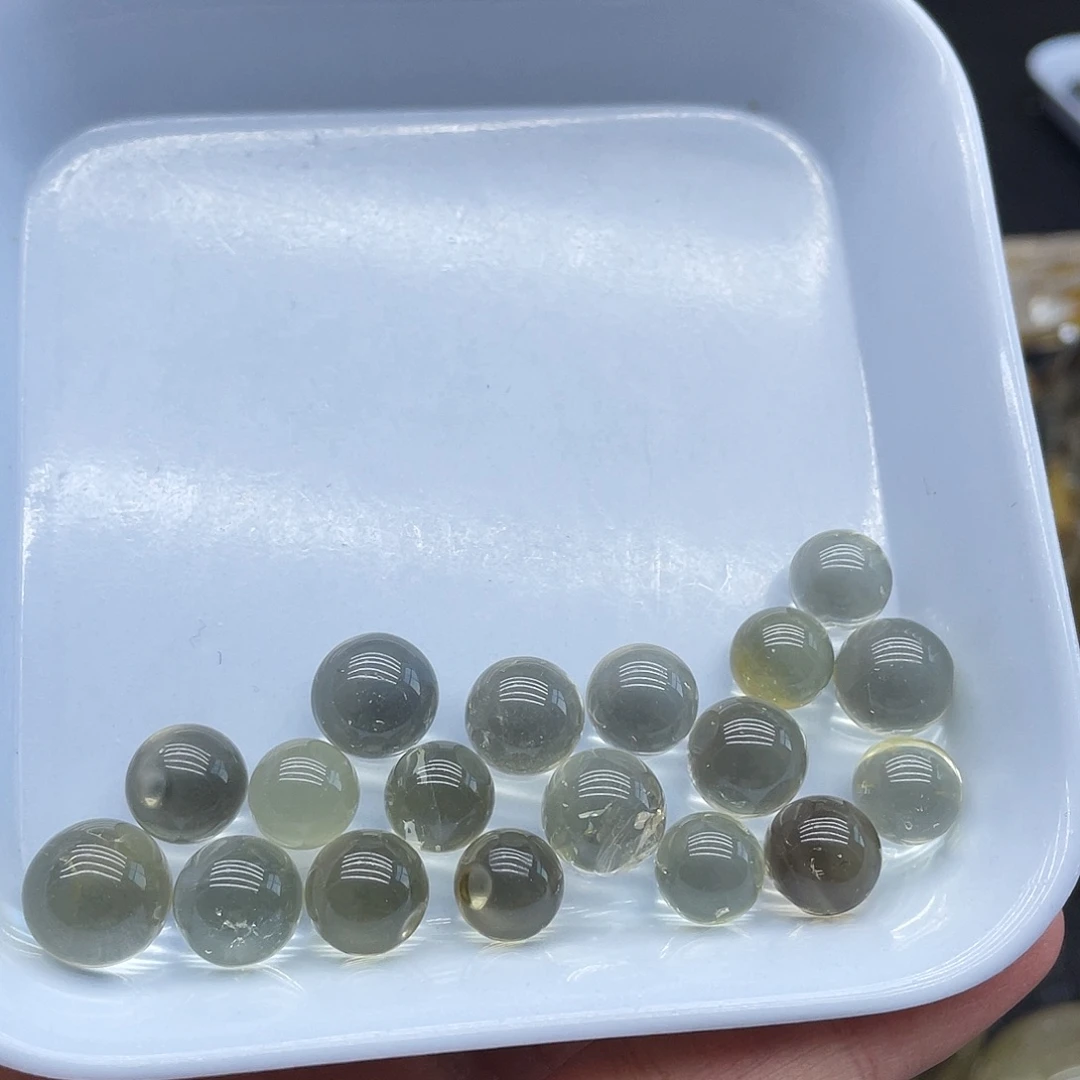 水晶未镶嵌珠宝半成品95黄水晶球