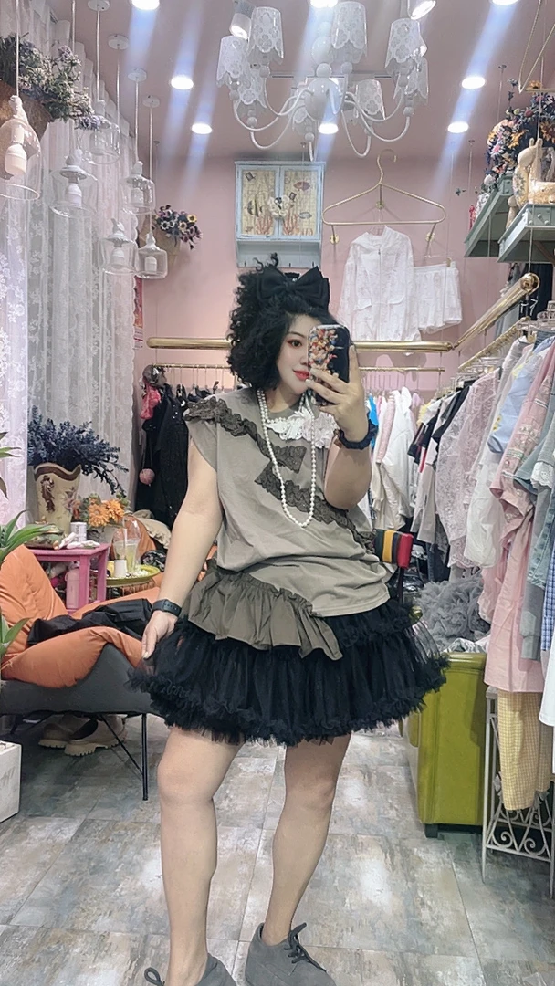 文艺复古修身型连帽常规短袖T恤夏日少女甜美荷叶边