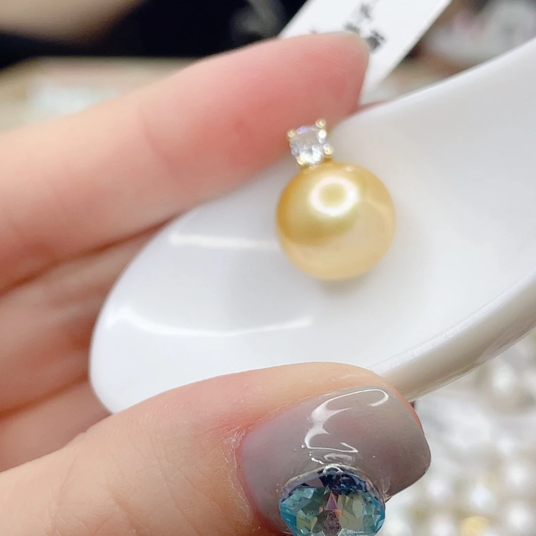 淡水珍珠合金吊坠(赠链)