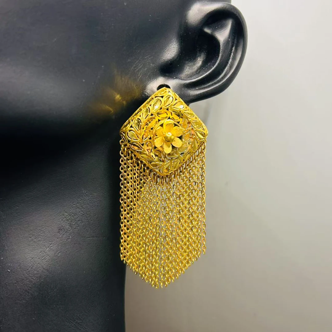 A播 13.96g足金999耳饰d