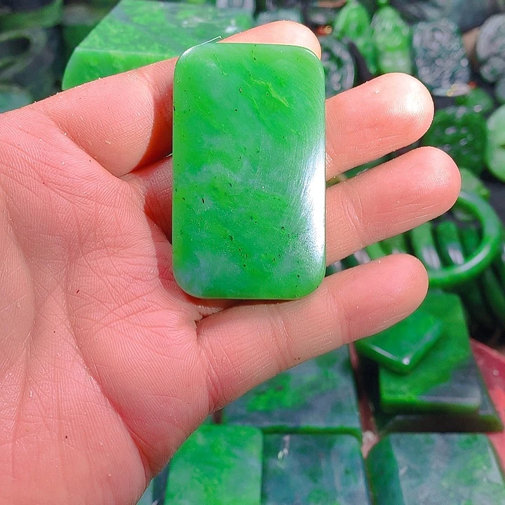 未镶嵌和田玉（碧玉）挂件尹*