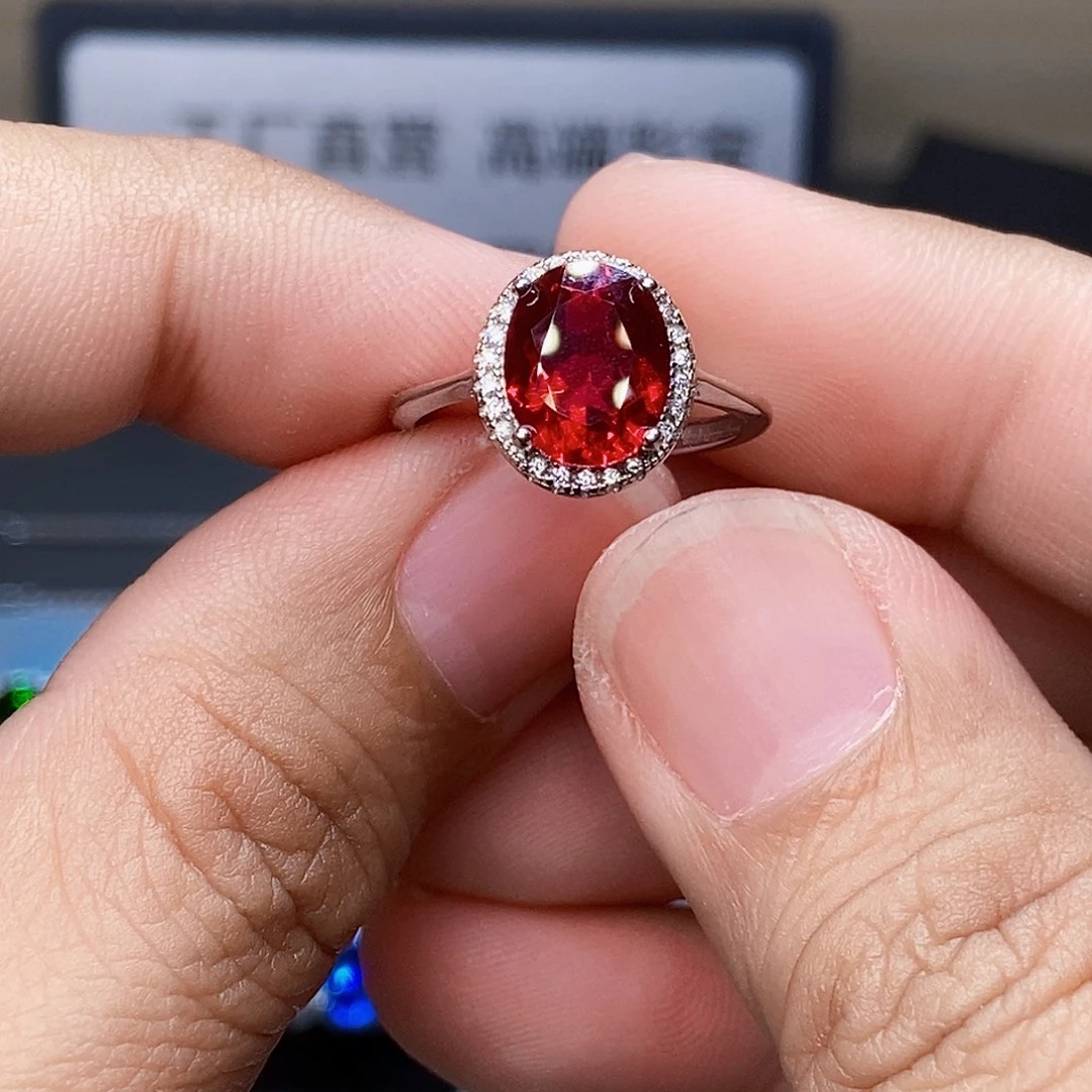 银S925镶嵌红宝石戒指